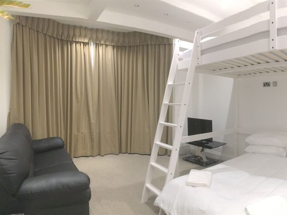 Acton Hill Hotel Ealing Esterno foto