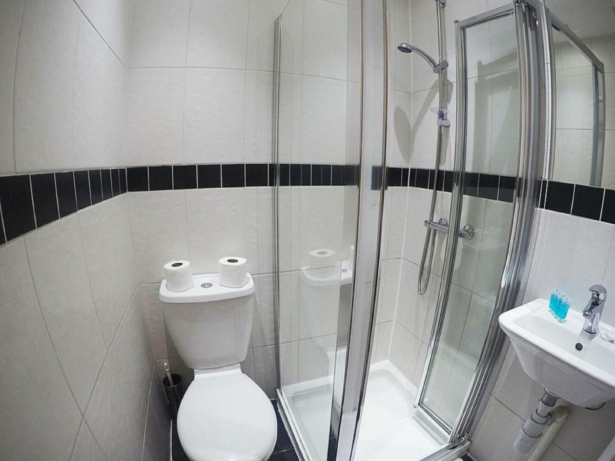 Acton Hill Hotel Ealing Esterno foto